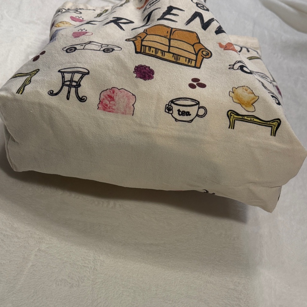 Cream FRIENDS Tote Bag - Picture 4 of 6